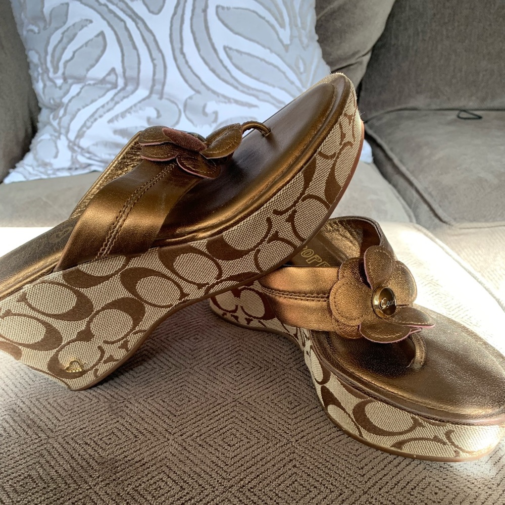 Vintage Coach Poppy wedge sandal. Harley style size 7 1/2 B.